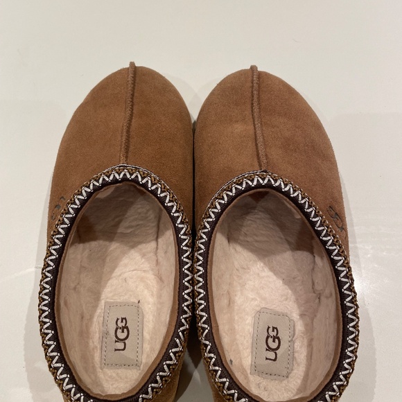 UGG Tasman Slippers | Size 9.5 | Chestnut | Shearling Lined | Lightly Worn - Picture 2 of 4